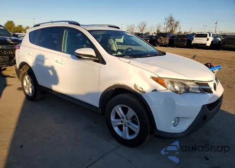 2013 Toyota Rav4 Xle z USA, uszkodzony, nr VIN 2T3WFREV9DW012442